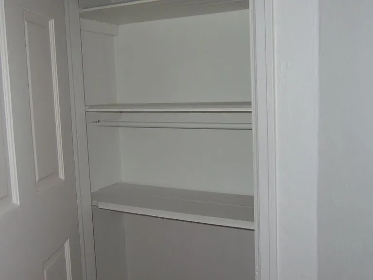 602 W Hanna Ave #6A — Photo 5