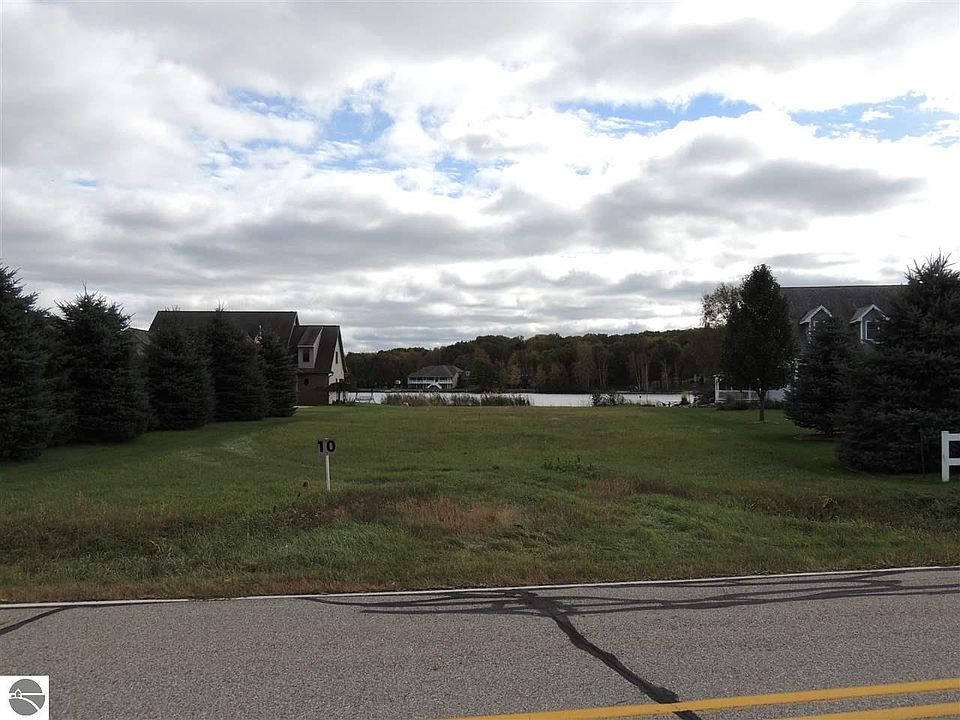 1st image of 1099 Bundy Dr