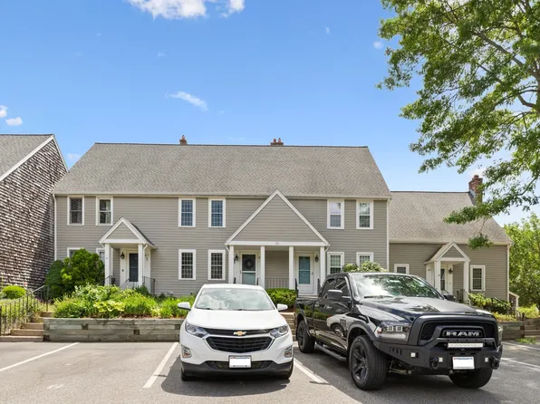 474 Twin Lakes Dr Unit 474, Halifax, MA 02338