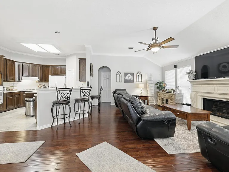 12923 Lady Jane Ct — Photo 16