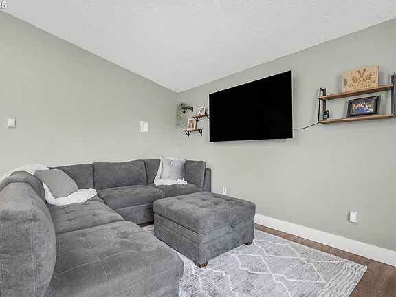 4th image of 7511 NE 121st Ct