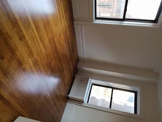 Rented by Anthony Mariano, lreb | media 48