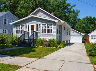 1144 13th Ave, Green Bay, WI 54304