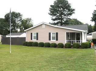 828 Marshall St, Roanoke Rapids, NC 27870