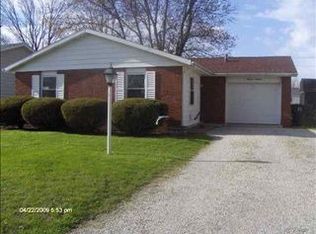 1918 E 15th St, Muncie, IN 47302
