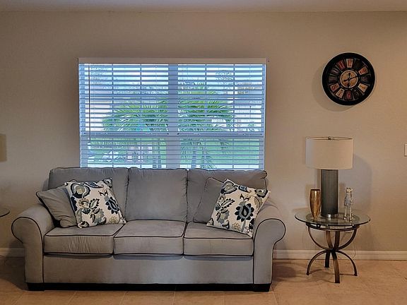 2nd image of 7239 Sussex Ln #0