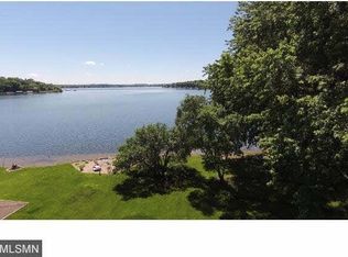 2490 Carman St, Wayzata, MN 55391