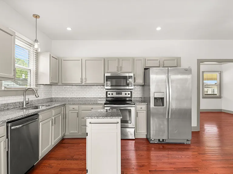 107 Wilmington St — Photo 14