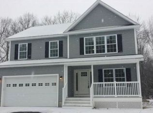 29 Clover St, South Burlington, VT 05403
