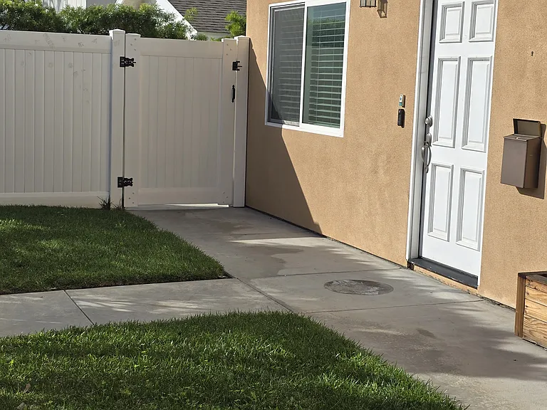 2857 W Carson St — Photo 24