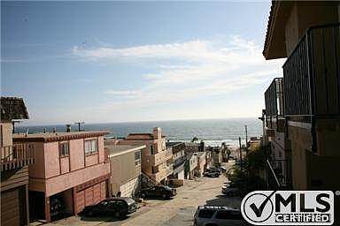 1st image of 217 42nd St