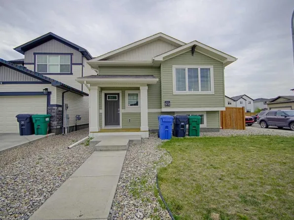 643 N Moonlight Ln W, Lethbridge, AB T1J 5M1