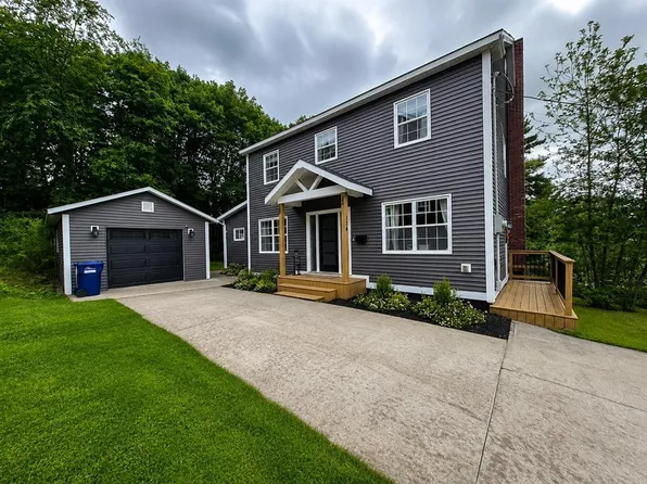 134 West Valley Road, Corner Brook, NL A2H2X9
