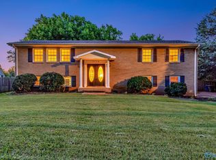 2114 Villaret Dr SW, Huntsville, AL 35803