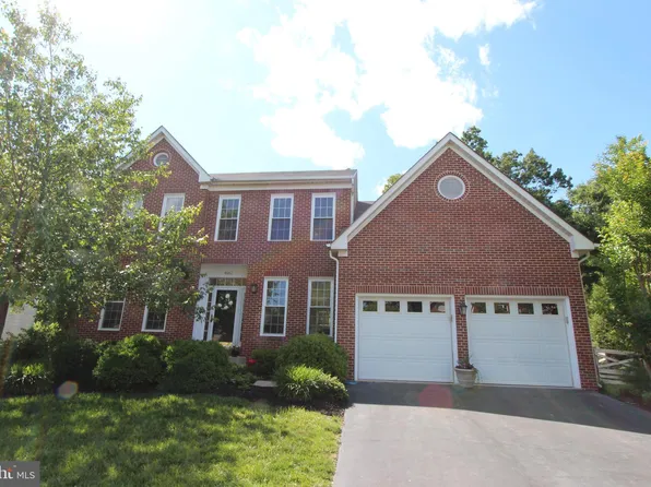 46812 Backwater Dr, Sterling, VA 20164