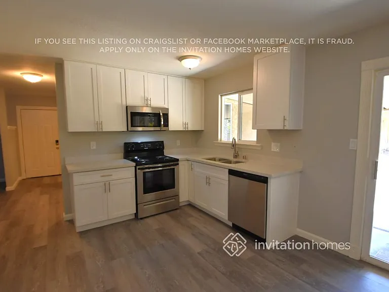 218 Princeton Ave — Photo 3