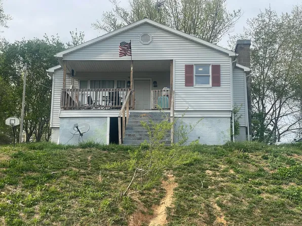 1534 Smyth Chapel Rd, Pennington Gap, VA 24277