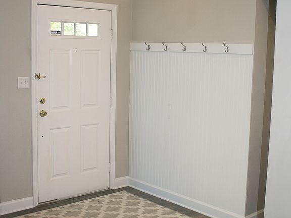3rd image of 3437 Landstown Ct