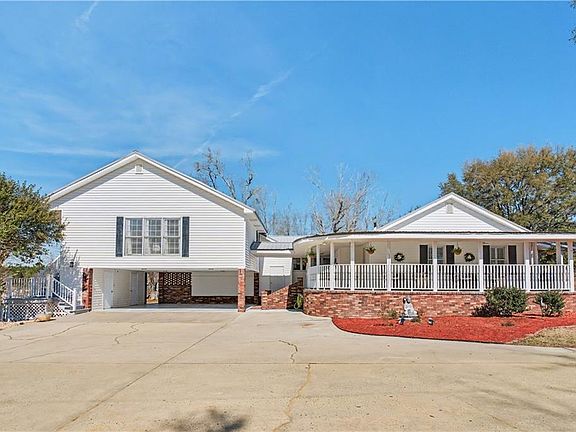 5th image of 1833 Tom Odum Rd