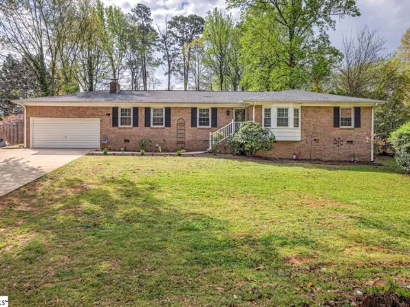 605 W Lee Rd, Taylors, SC 29687