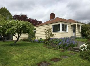 9405 44th Pl NE, Seattle, WA 98115