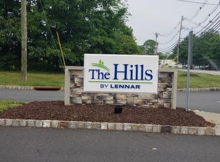 229 Parkview Ln, Rockaway, NJ 07866