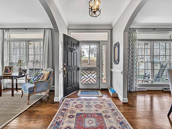 5th image of 620 Susannah Pl