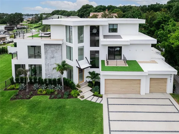9061 Ron Den Ln, Windermere, FL 34786