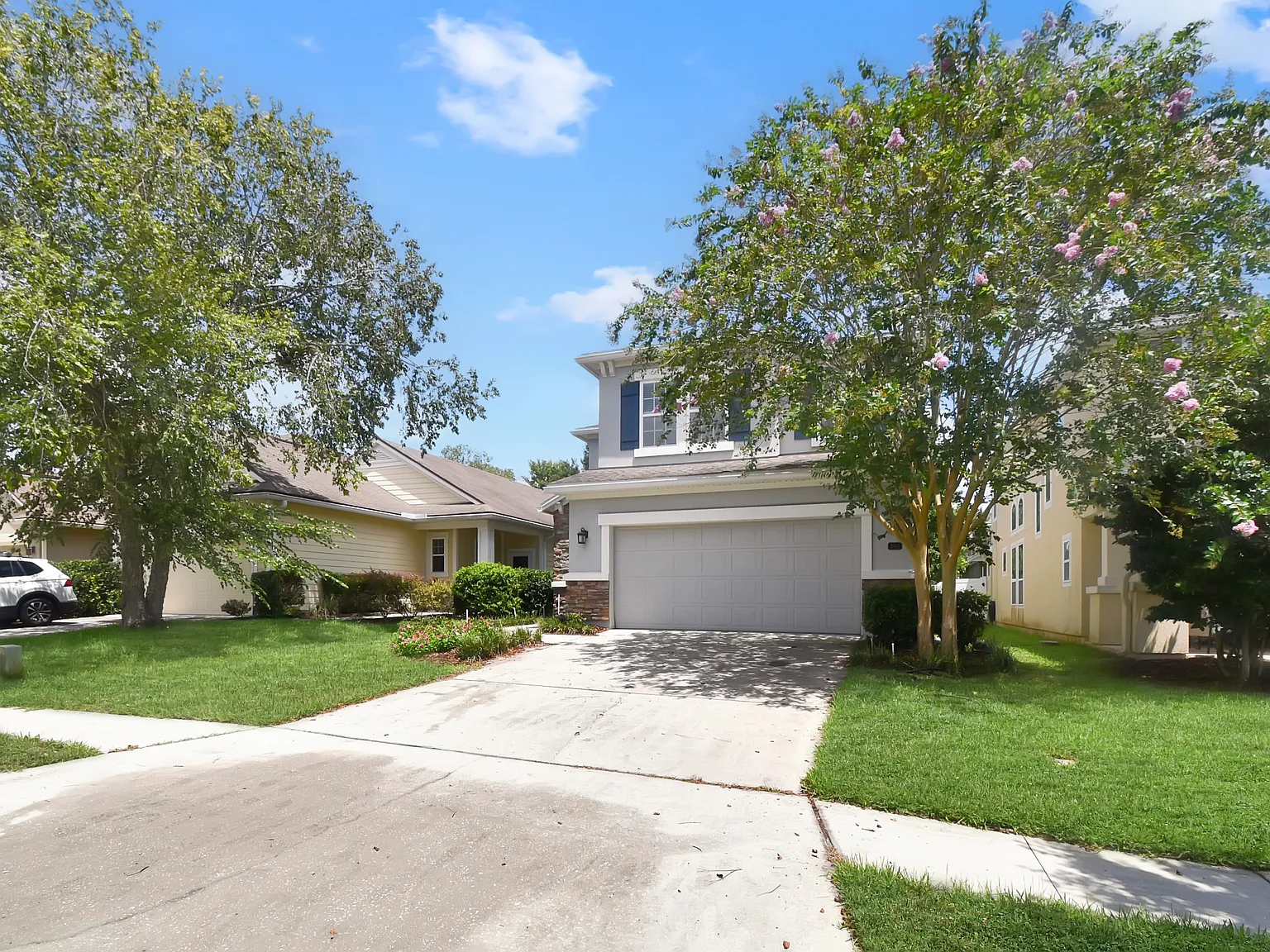 3 bed, 2.5 bath, 2564 sqft, $3,500 — Photo 4