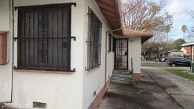 3rd image of 1550 E 8th St