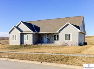 2945 Ravae Ln, Blair, NE 68008