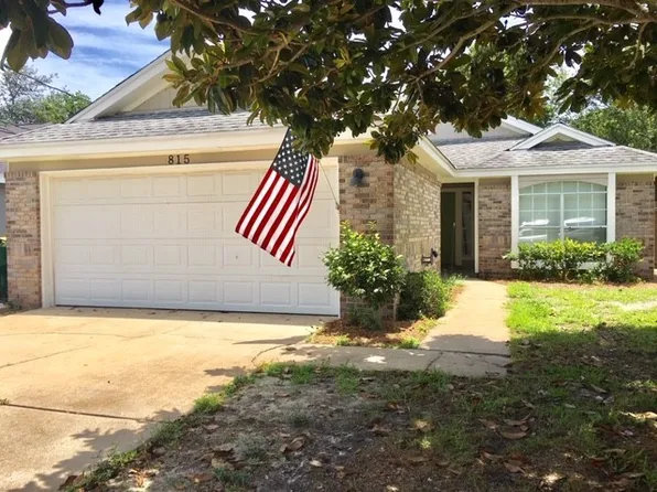 815 Boulevard De Lorleans, Mary Esther, FL 32569