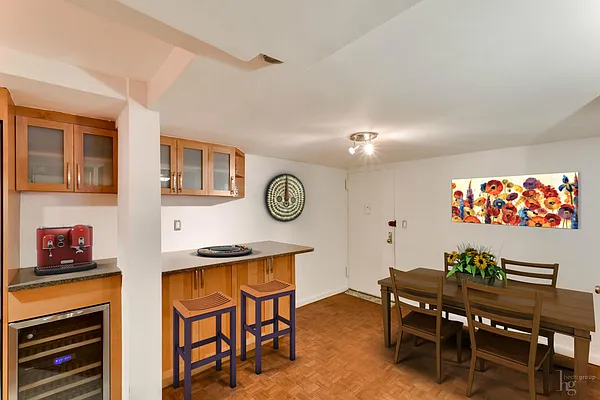 Sold by Hecht Group | media 4