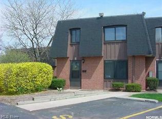 216 Moore Rd UNIT 1S, Avon Lake, OH 44012