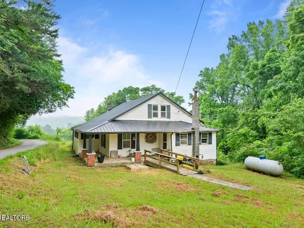 138 Bethlehem Ln, La Follette, TN 37766