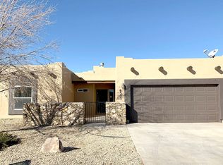 6535 Phoenix St, Las Cruces, NM 88012