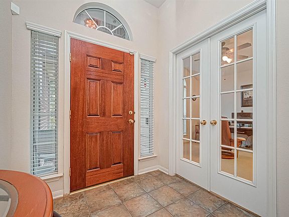 3rd image of 9303 Brentleywood Ct