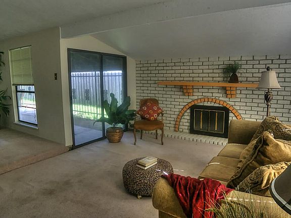 2nd image of 15931 Dante Dr