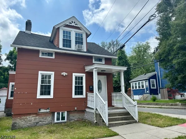 72 High St, Newton Town, NJ 07860