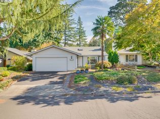 10852 SW 65th Ave, Portland, OR 97219