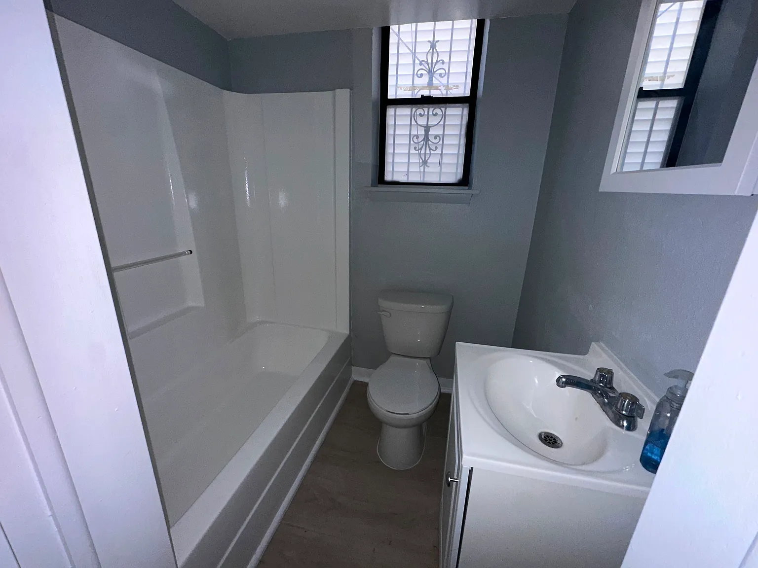 1 bed, $2,099 — Photo 2