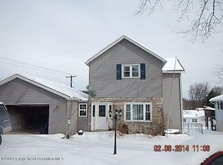 1251 Mowry St, Old Forge, PA 18518