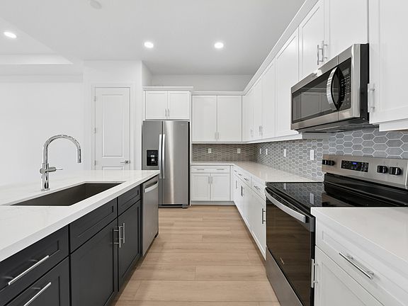 4th image of 2850 68th Street