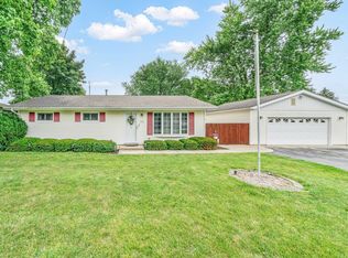 325 N Green St, Somonauk, IL 60552