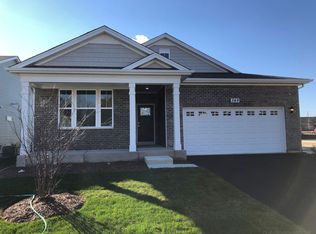 349 S Fork Dr, Gurnee, IL 60031
