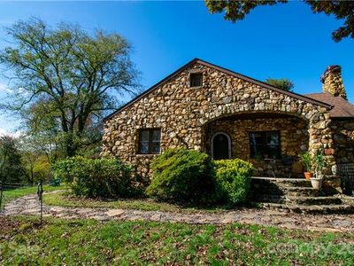 336 Deaverview Rd, Asheville, NC, 28806