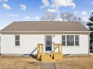 501 E Main St, New London, IA 52645