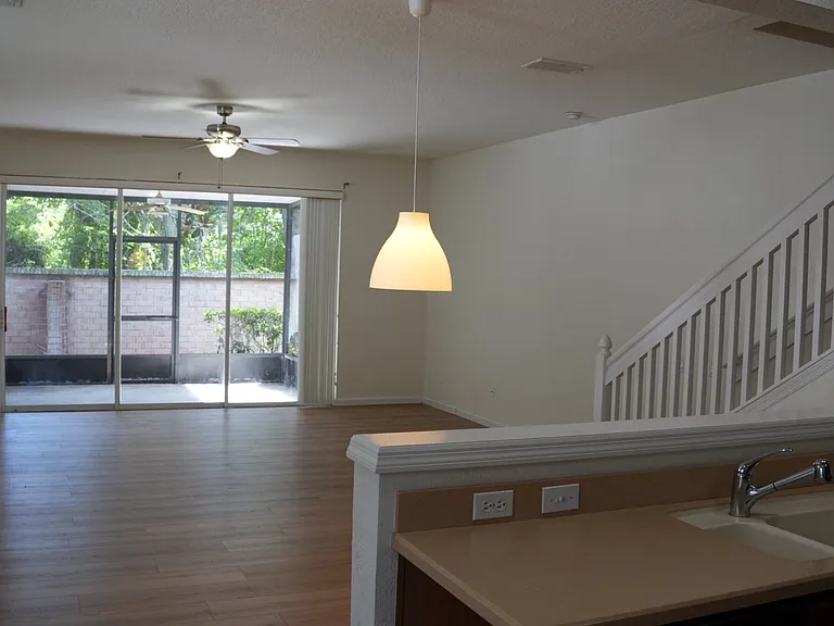 831 Enclair St — Photo 6