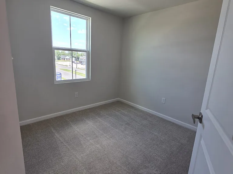 3704 Sophia Ln — Photo 2