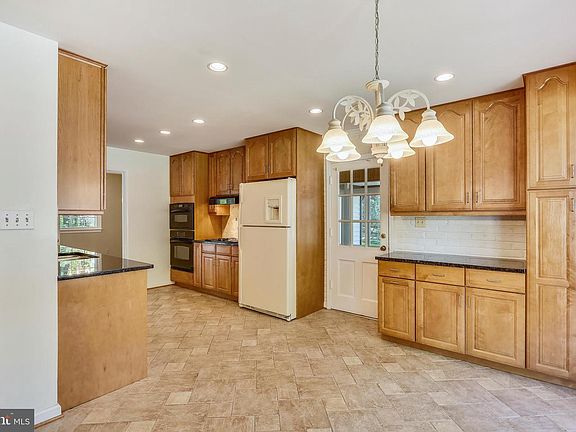 5th image of 11401 Stonewood Ln